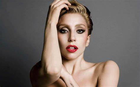 lada gaga nude|Lady Gaga Goes Nude For New British Vogue Cover Shoot